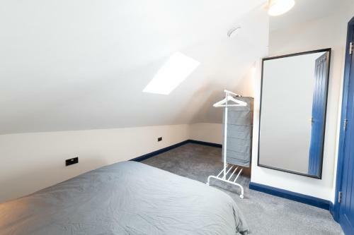Apartamento Bristol Mural By Mycityhaven