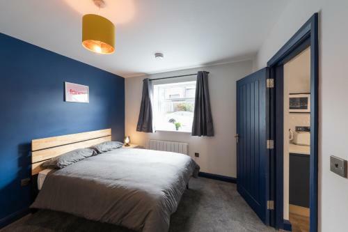 Apartamento Bristol Mural By Mycityhaven