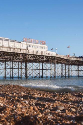 Large Regency Beach House Dog Friendly Brighton