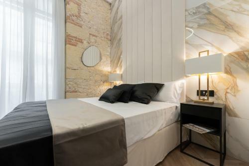 Hostal Nero Luxury Suites