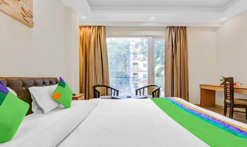 Hostal Treebo Trend Sai Village Gold Souk