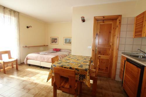 Apartamento Appartamenti Casa Vacanze Raethia