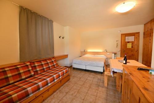 Apartamento Appartamenti Casa Vacanze Raethia