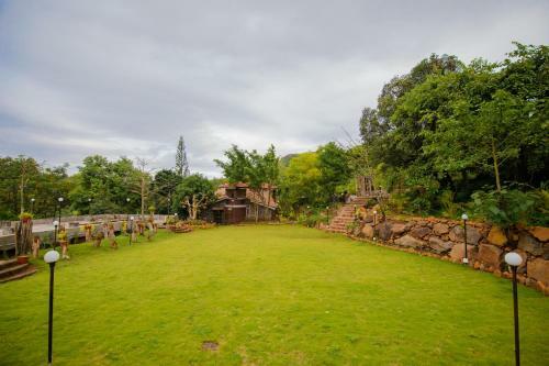 Hotel Achalaa Resort