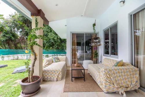 2 Bedrooms Pool Villa In Peaceful Garden
