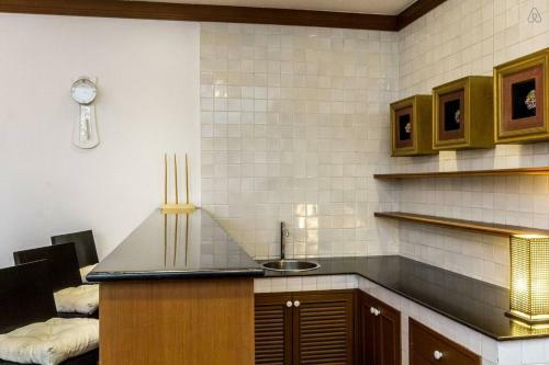 Fabulous First Floor Apartment Dasiri Downtown Residence