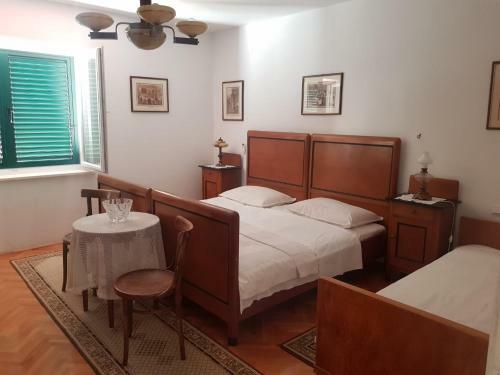 Family Apartment Miluna