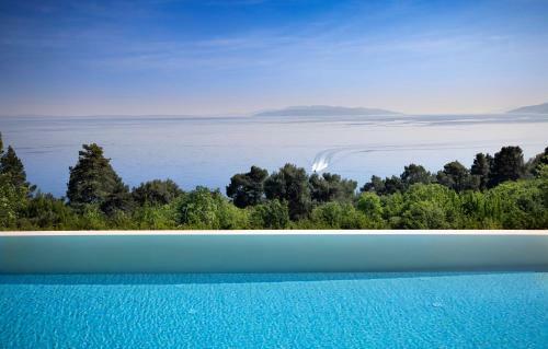 Villa Navis