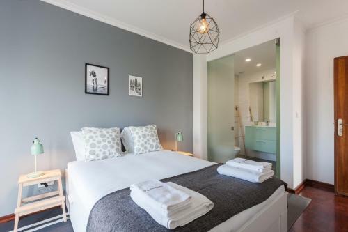 Flh Carcavelos Family House