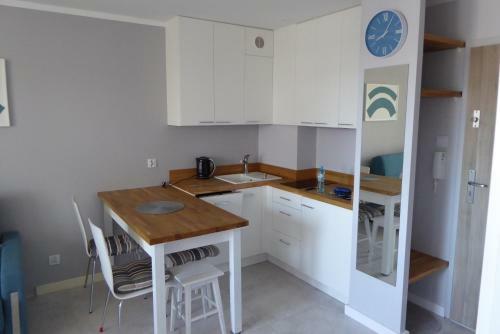 Apartamento Dziwn�wek Le?ne Tarasy Blue