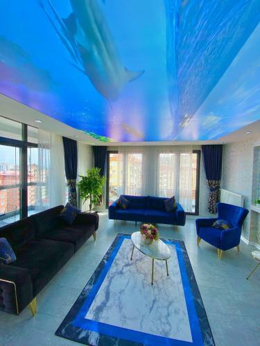 Honey Apartment