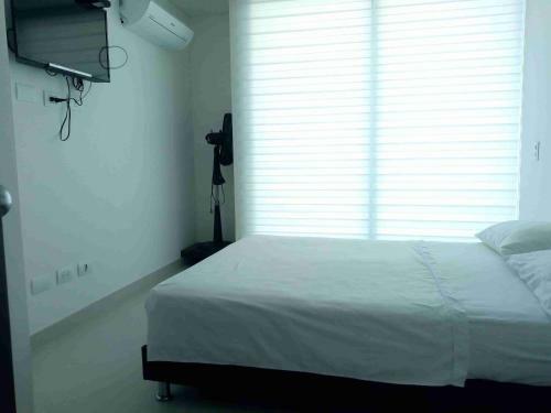 Hermoso Apartamento Reserva de La Sierra 312