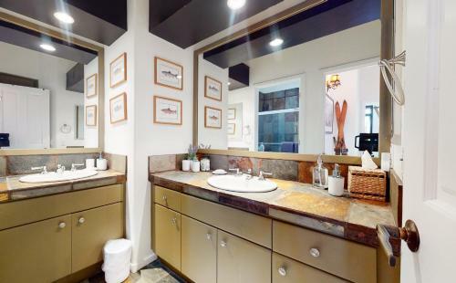 Apartamento Snowcreek V #742 Condo