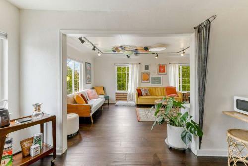 Apartamento Creative, Classic, Downtown Gem!