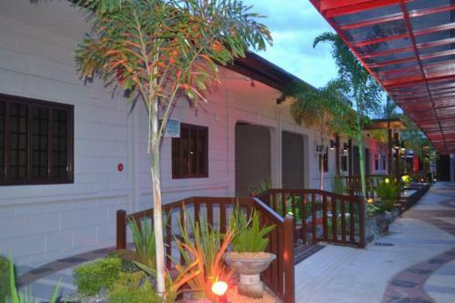Hotel Dm Residente Rina Resort