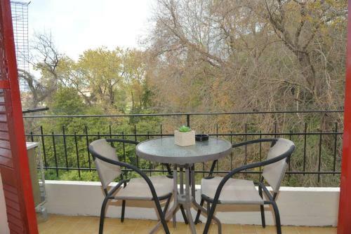 Little Kanoni Apartement