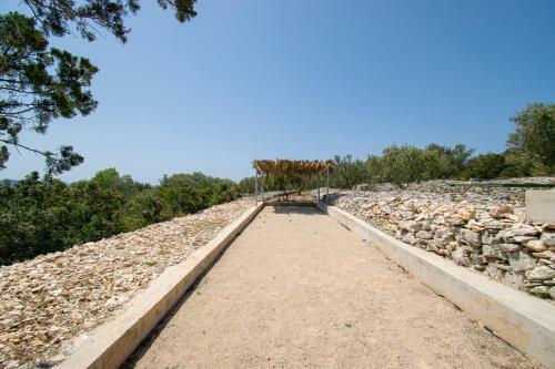 Peaceful Holiday House Roza