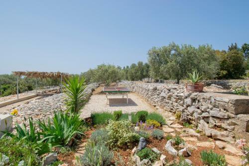 Peaceful Holiday House Roza