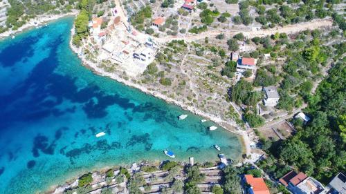Peaceful Holiday House Roza