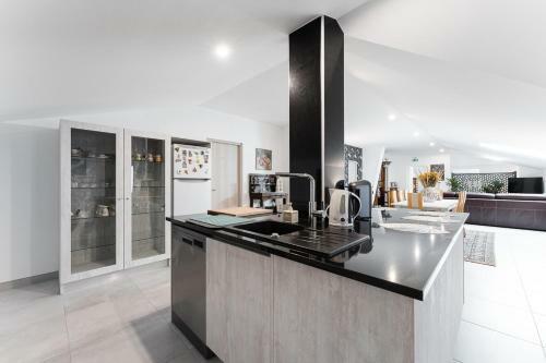 Guestready - Crestuma Bright