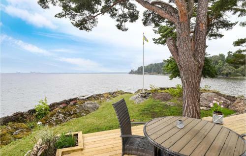 Stunning Home In Lidk�ping With 3 Bedrooms