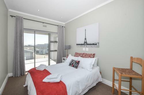 21 Flamingo House