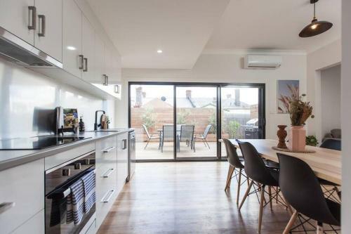 Apartamento Cozy Near The Cbd, Wifi And Parking