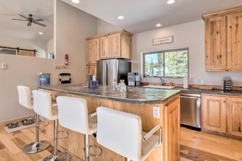 Bright Fairplay Gem With Loft, Deck And Mtn Views