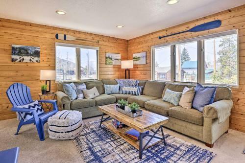 Inviting Grand Lake Home 1 Block To Downtown!