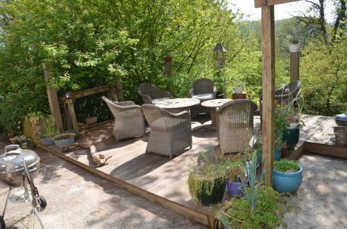 Hostal La Cave Au Chat'pitre / L'�table