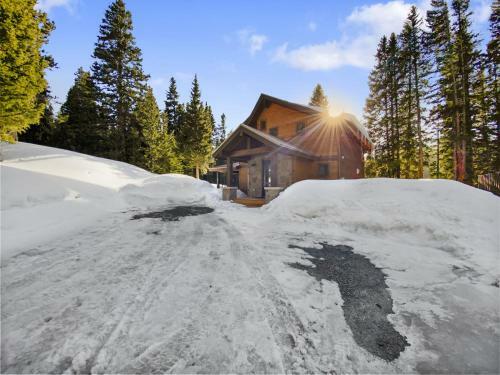 Foxtail Trail Home