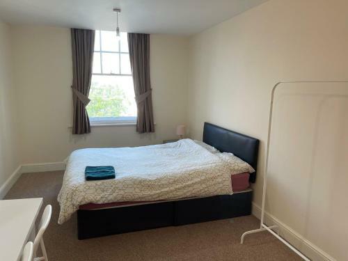 Apartamento 3 Bedrooms Flat On High Street