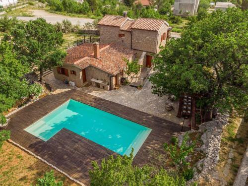 Villa Stone House Magarac