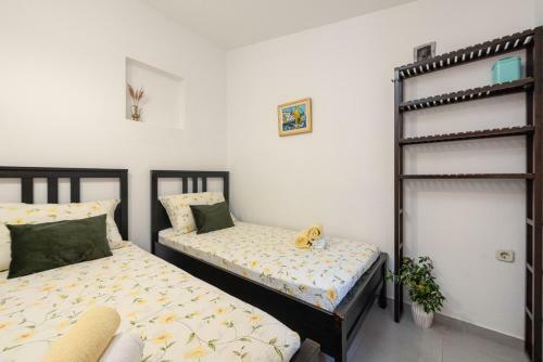 Villa Stone House Magarac