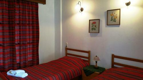 Hostal Xenonas Aloni