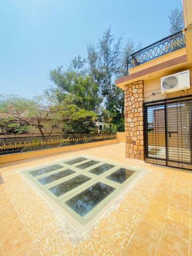 Ad Villas