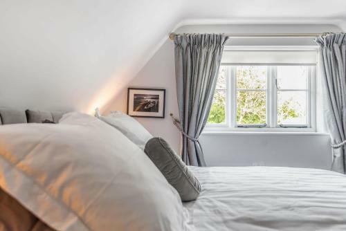 Coombe Cottage