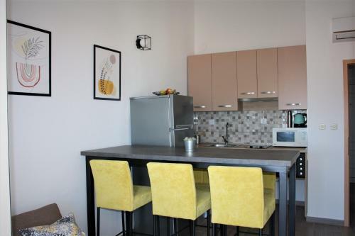 Apartman I & R