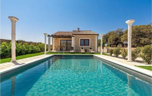 Nice Home In Bibinje With 2 Bedrooms