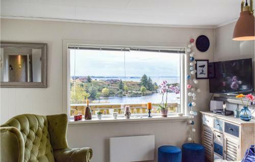 Nice Home In B�v�gen With 4 Bedrooms