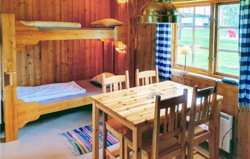 Stunning Home In Syssleb�ck W/