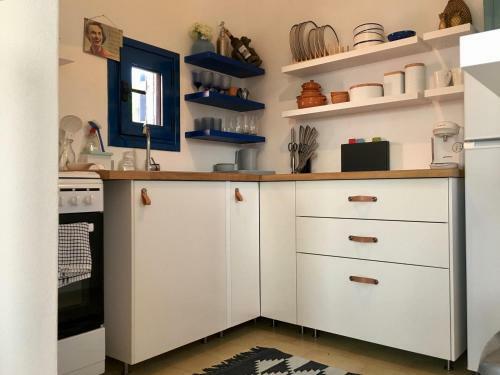 Aphrodite Apartment