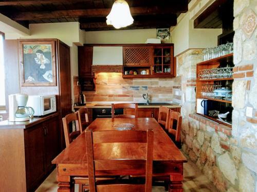 Villa Andromeda Stone House