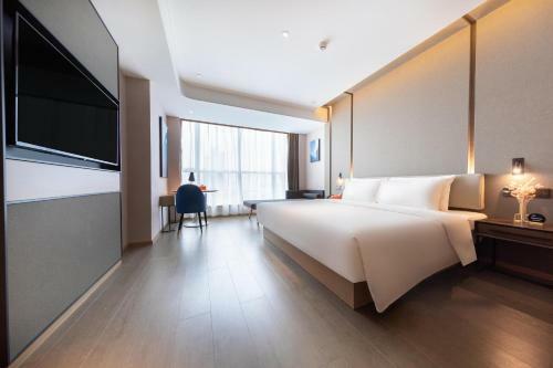 Atour Hotel Changde Laoximen