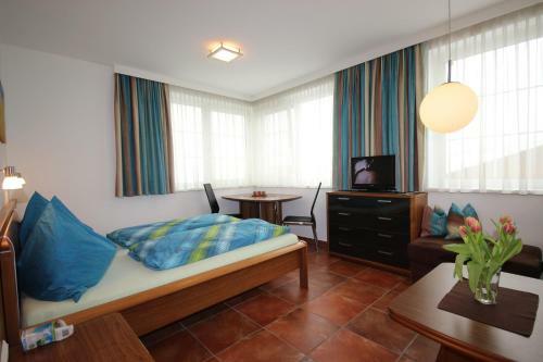 Apartments Schlo�-wei�enstein-stra�e