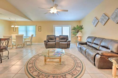 Edgewater Abode About 7 Mi To New Smyrna Beach!