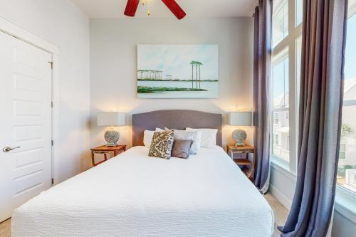 Prominence - 75 York Lane #b