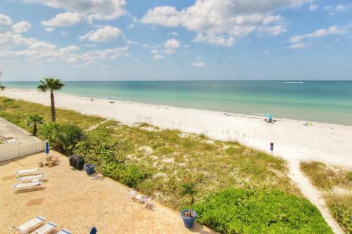 Belleair Beach Club 313