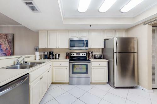 Beach Cottage 1311
