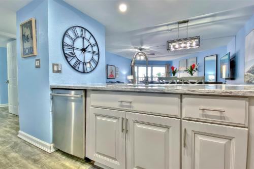 Beach Cottage 2105